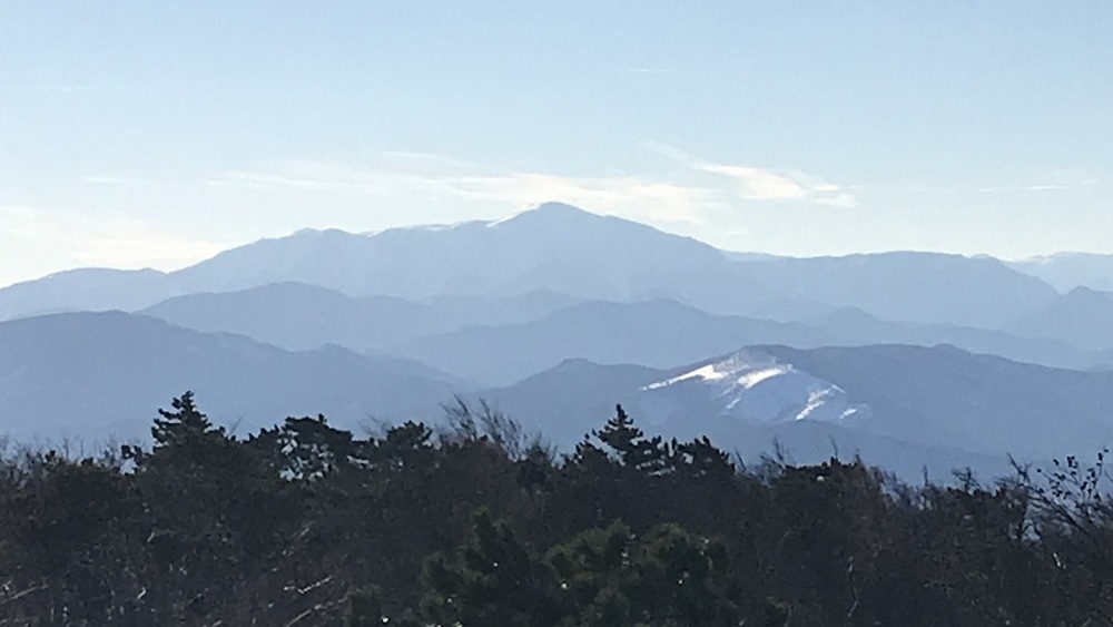 Blick vom Hohen Lindkogel zum Schneeberg